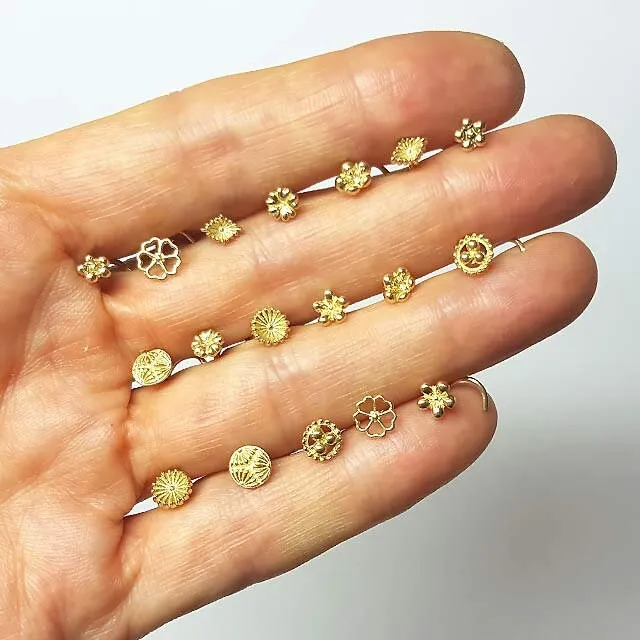 14k Gold Dainty Stud Earrings | Hanabi