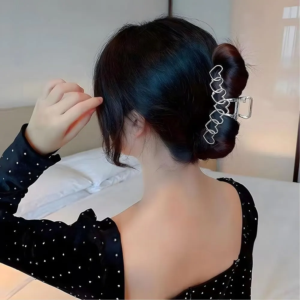 1Pack Large Metal Heart-Shape Hair Clips - Y2k Sliver Hollow Jaw Clips with Strong Hold for Thick Long Hair - Valentine's Day Hair Accessories for Women Girls