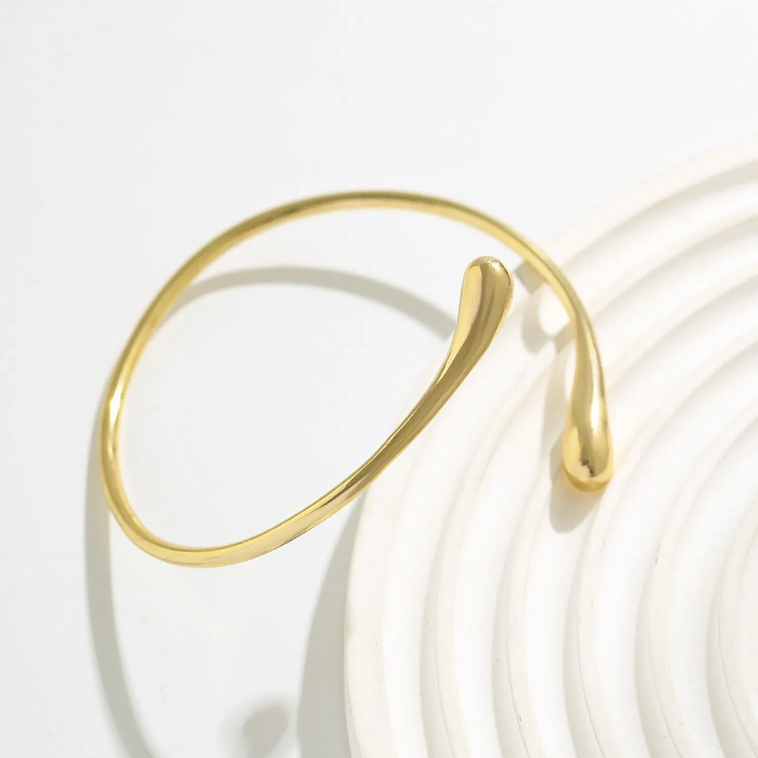 Arm Cuff Bracelet for Women Gold Arm Cuff Upper Arm Bracelet Minimalist arm cuff Bangle Armband Round Bracelet Minimalist Summer Jewelry for Women