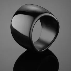 Large 'Slope' bangle in black resin
