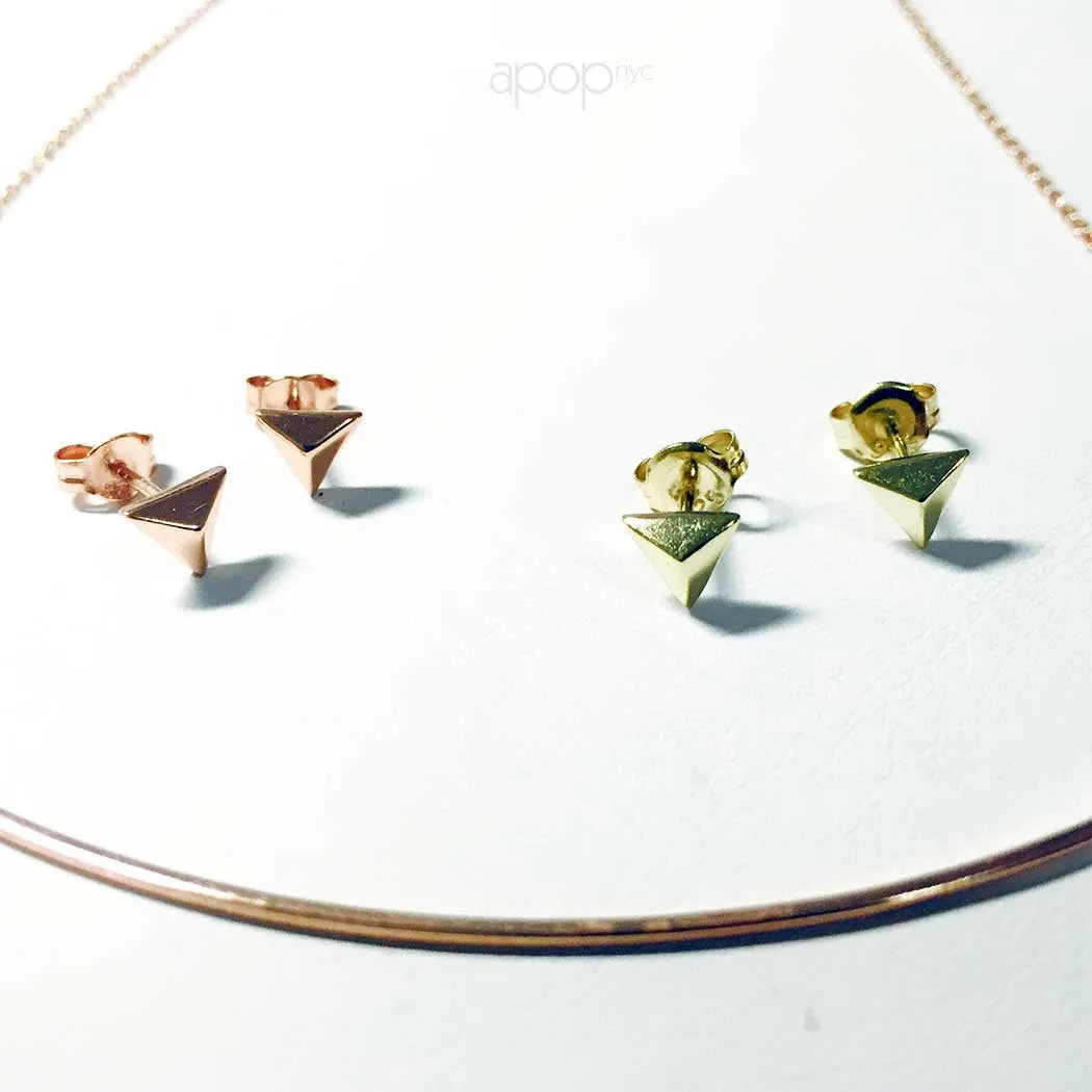 Mini Rosy Pyramid Stud Earrings