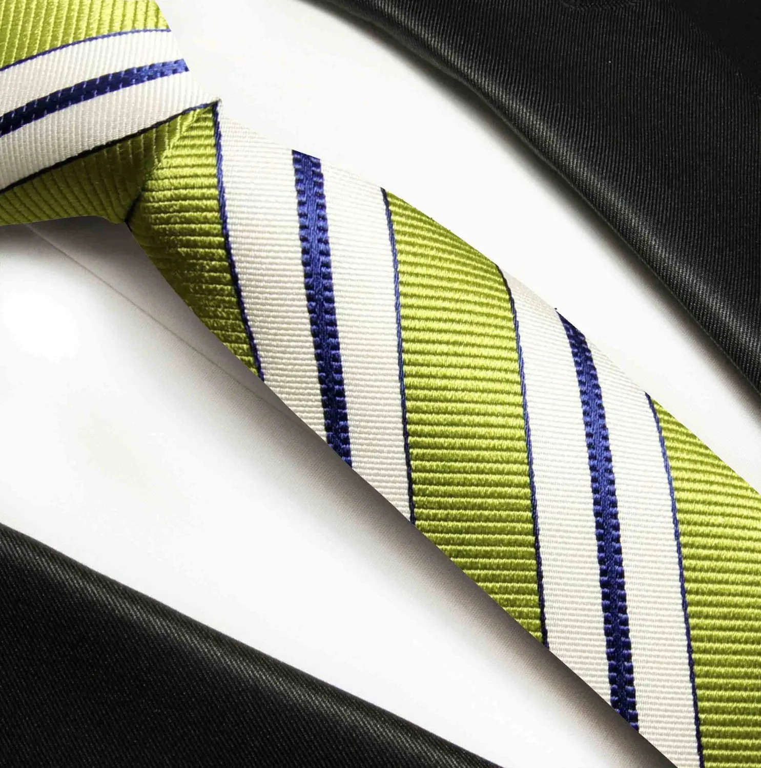 Silk Necktie Set by Paul Malone . Green