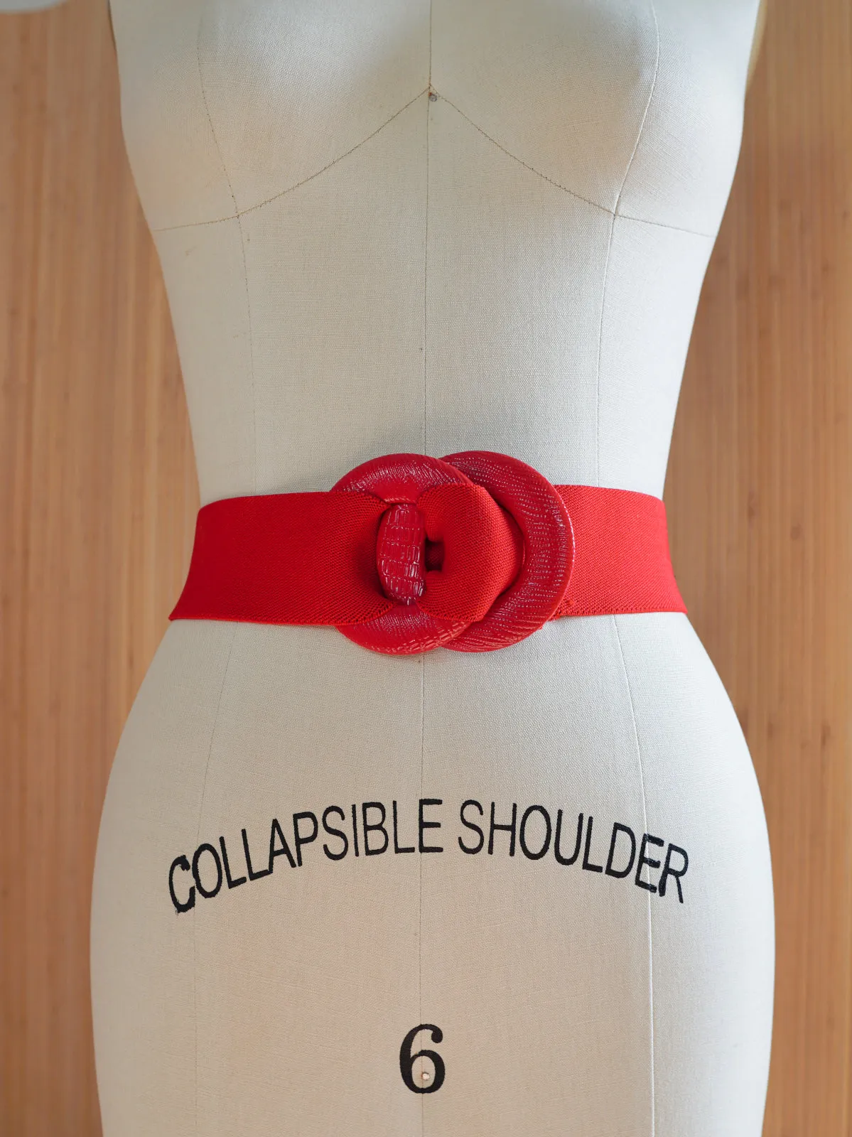 Vintage Lipstick Red Stretch Belt