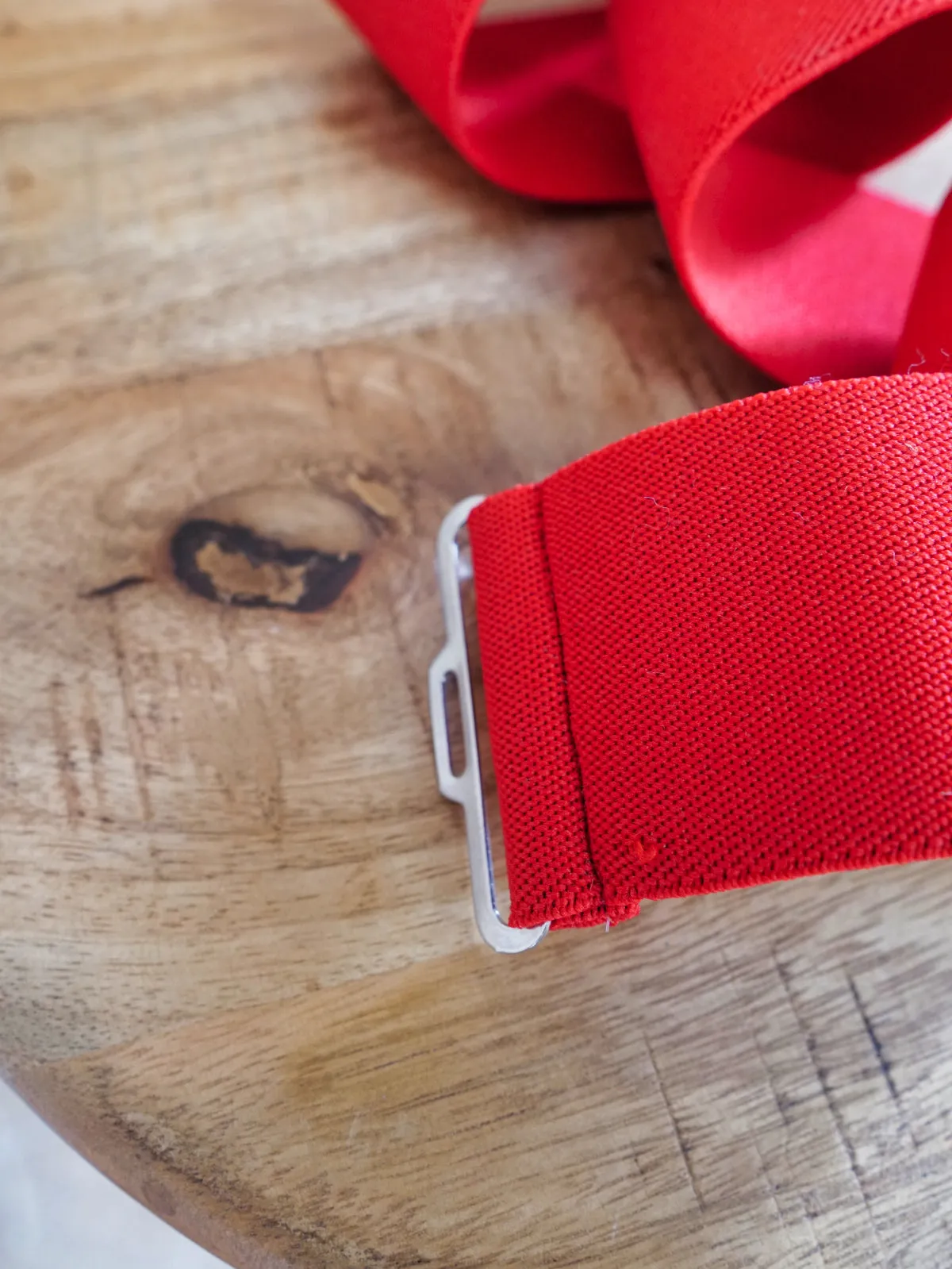 Vintage Lipstick Red Stretch Belt